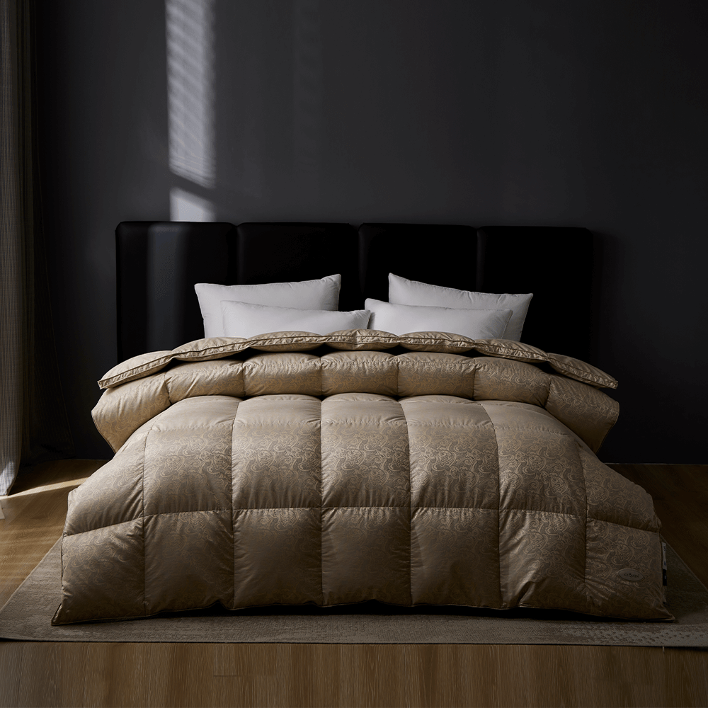 Polish Royal Goose Down Duvet + White Goose Down Pillow Series Sets (2 pillows、 2 duvets、1 pillow + 1 duvet、 2 pillows + 1 duvet)